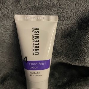 Rodan & Fields Unblemish Step 4 Sunscteen